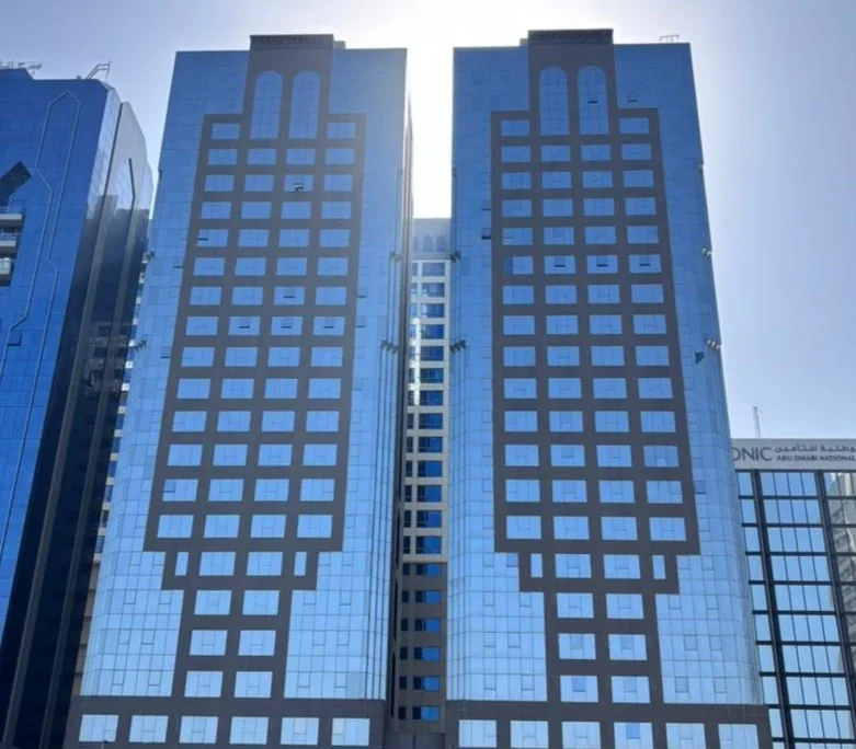 tawwam-tower-commercial-corniche-abu-dhabi-facilties-managament-and-maintenance-service-of-headway